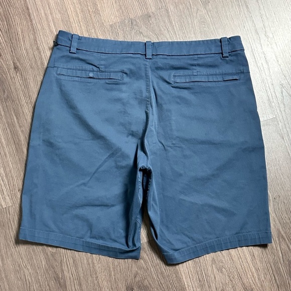 Lululemon Shorts - Picture 3 of 7